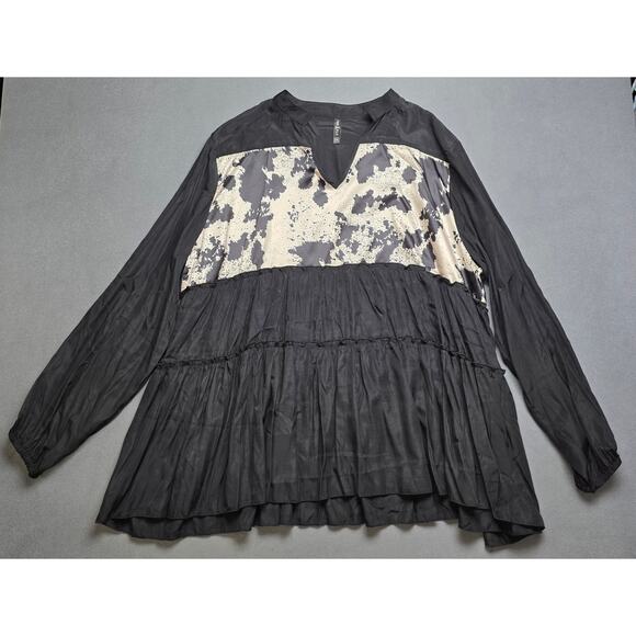 Two 2 Fly Womens 2X Shirt Top Blouse Black Cow Print Tiered Tunic Lightweight - Picture 1 of 8